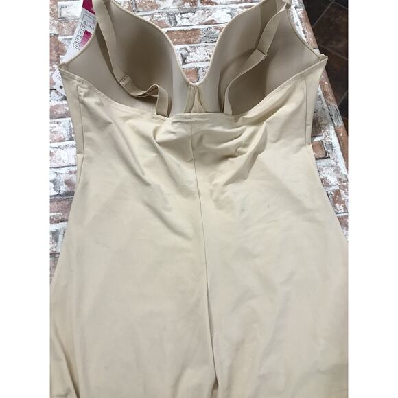 WOMEN'S FLEXEES by MAIDENFORM Fit Sense All-in-One Shaping BODYBRIEFER FLS075 - Picture 7 of 13